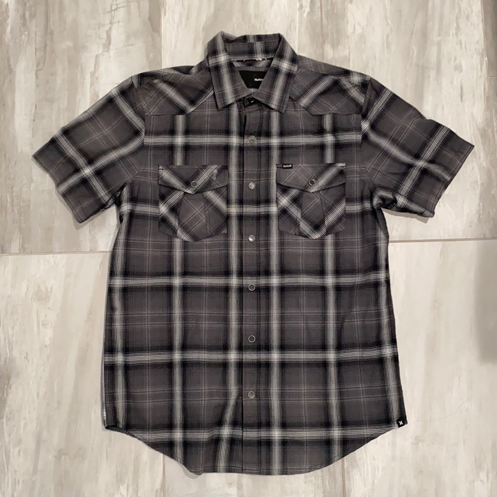 Hurley Button up